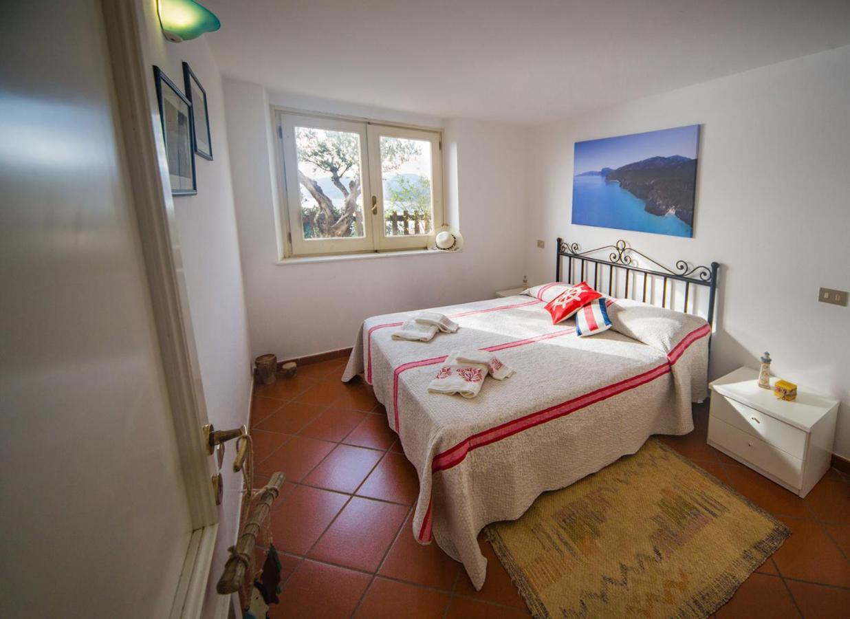 Apartamento Casa Delta Delle Acque Vista Spettacolare E Giardino Cala Gonone Exterior foto
